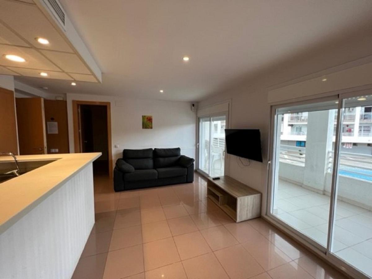 Costa Daurada Apartaments - Royal 108 Luxe Salou Bagian luar foto
